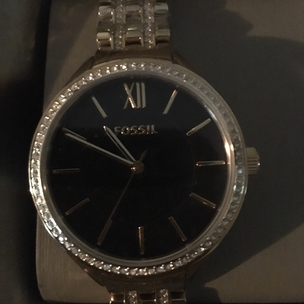 Gold Fossil Watch (Women’s)